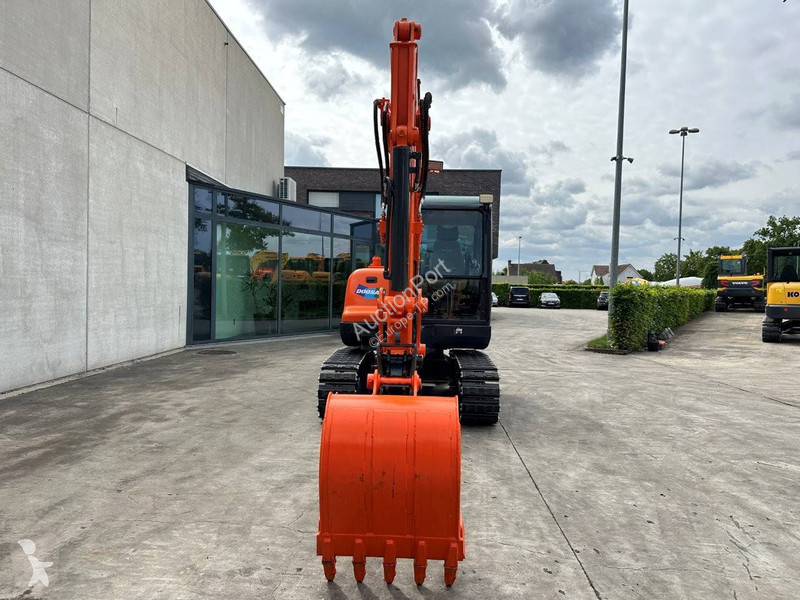 Rýpadlo Doosan 9C