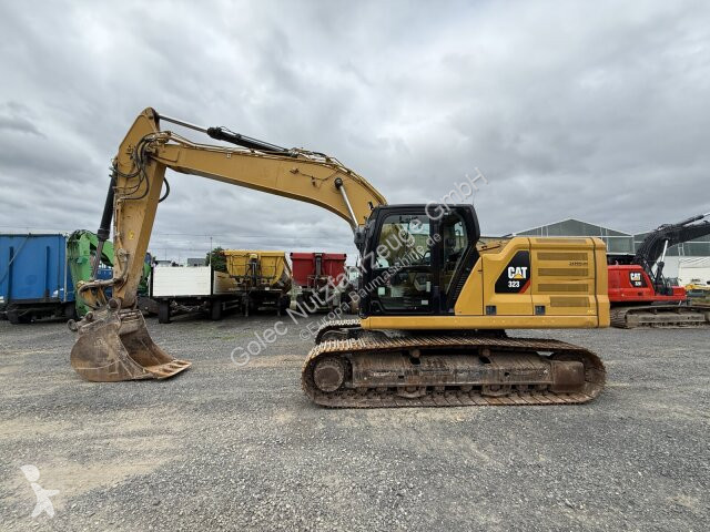 جرافة Caterpillar 323 Kettenbagger 22,8 Ton...