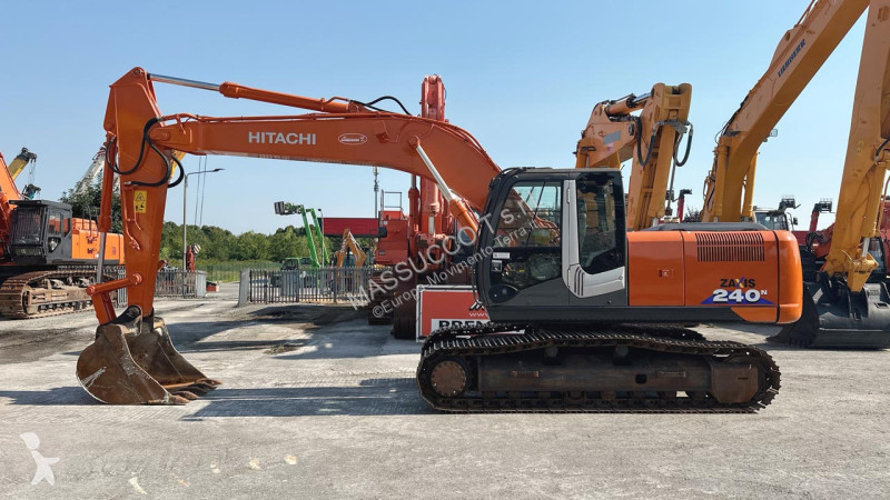 Rýpadlo Hitachi