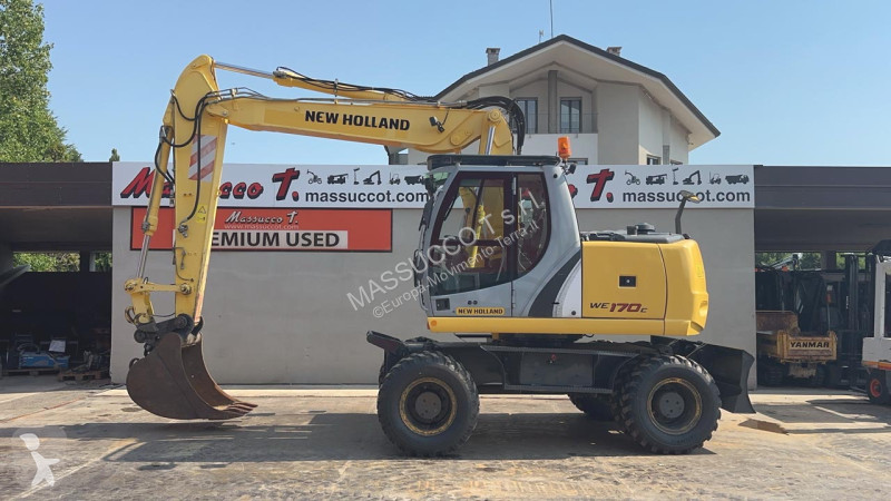 جرافة New Holland WE170C