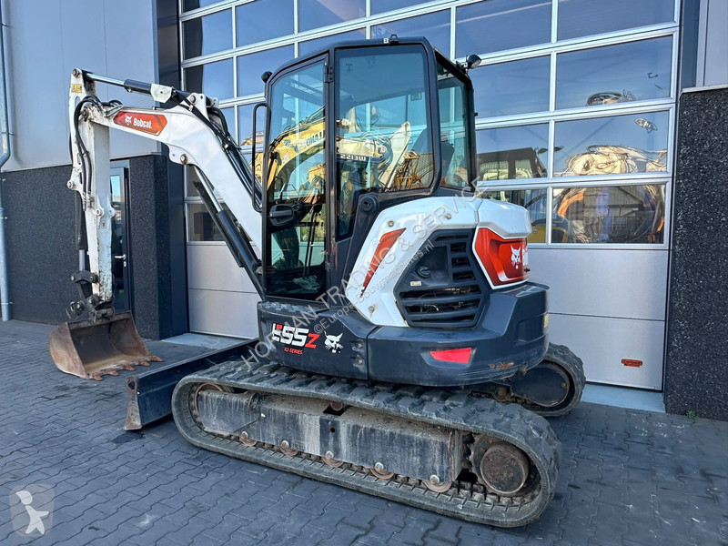 جرافة Bobcat E55z