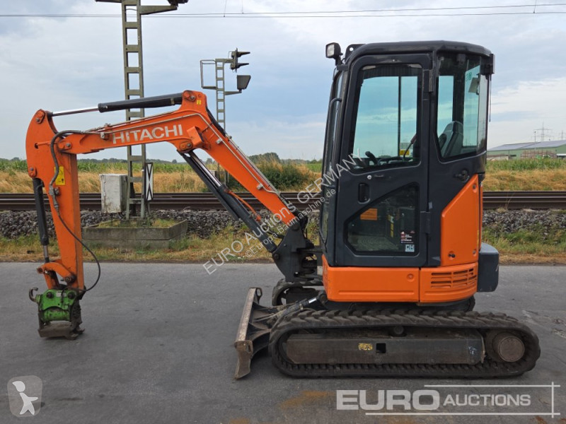 جرافة Hitachi ZX26U-5A CR