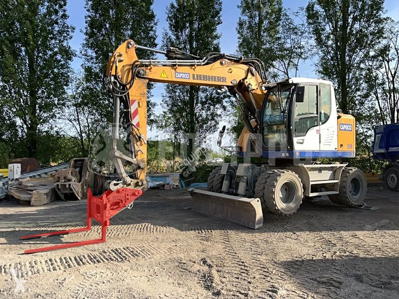 Rýpadlo Liebherr A913 Compact Litronic