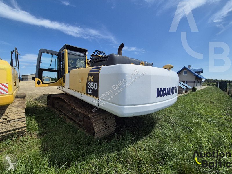 جرافة Komatsu HD-8