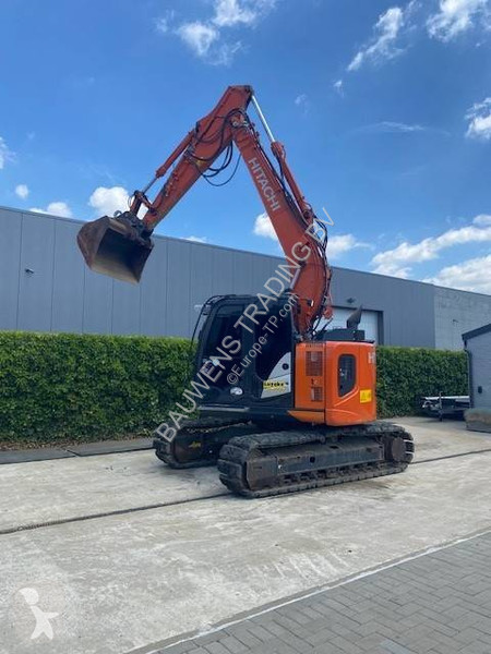 جرافة Hitachi US6