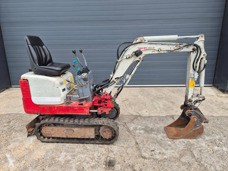 Rýpadlo Takeuchi