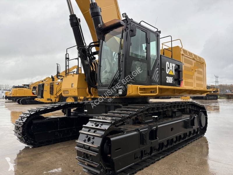 Rýpadlo Caterpillar 390F Long Reach
