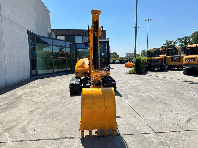 Rýpadlo JCB 8056