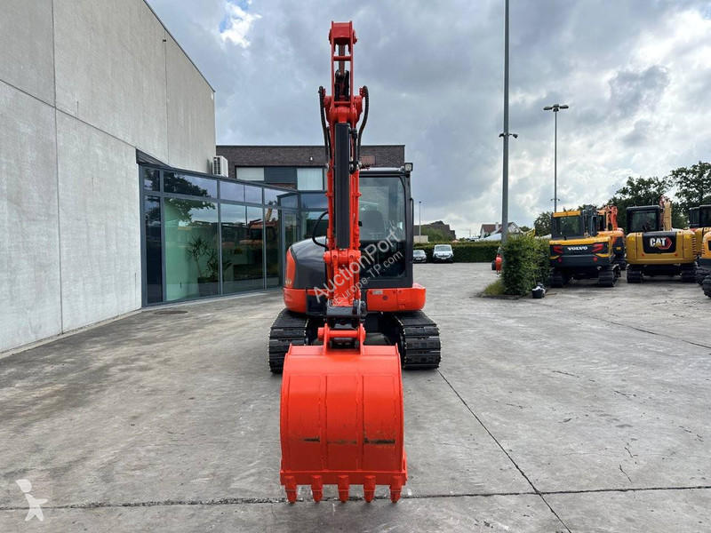 جرافة Kubota KX155-5