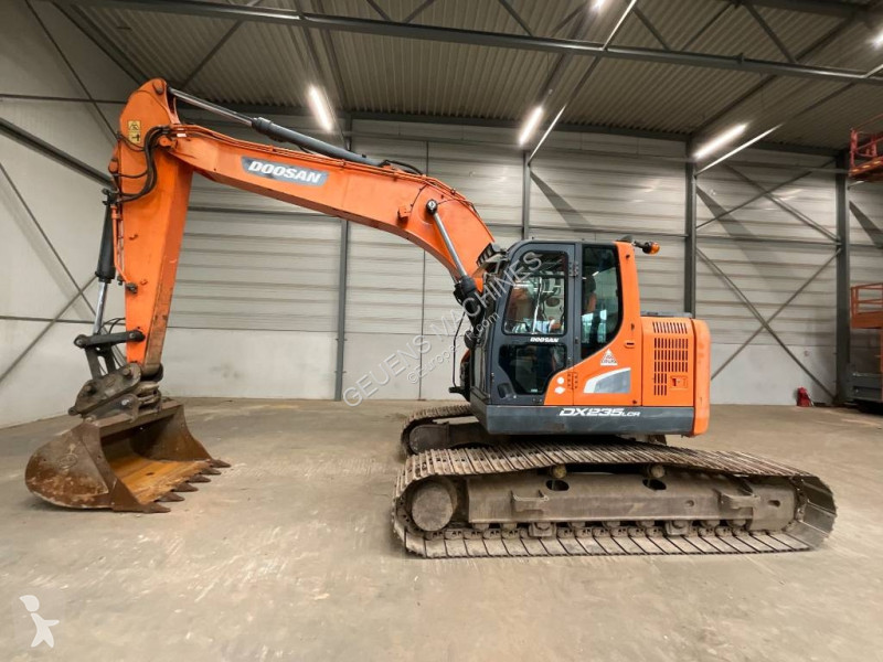 جرافة Doosan LCR5