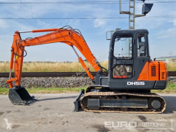 جرافة صغيرة Doosan