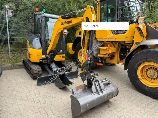 Экскаватор LiuGong 9027 FZTS MIETE / RENTAL...