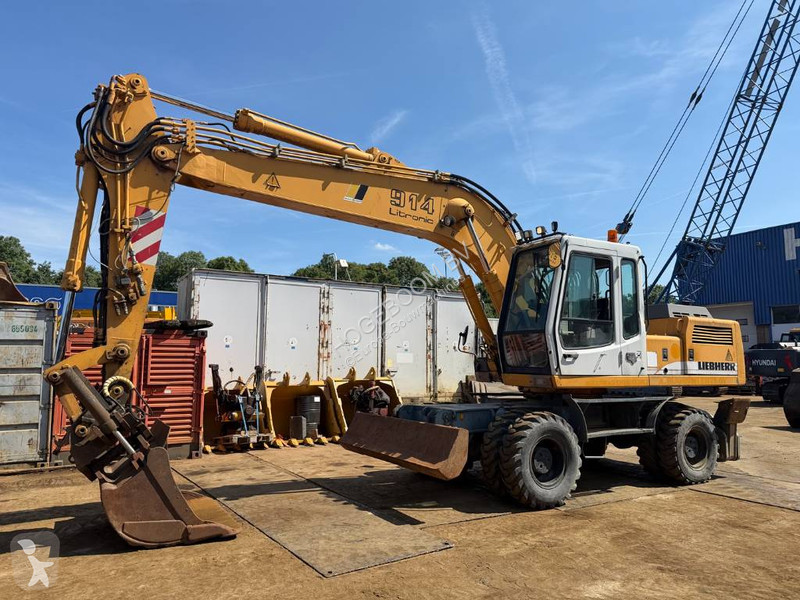 جرافة Liebherr A