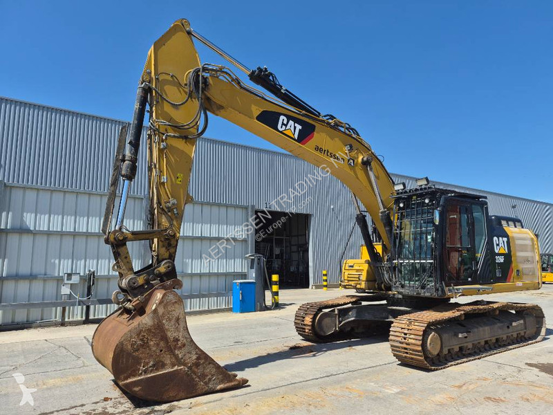 جرافة Caterpillar FL