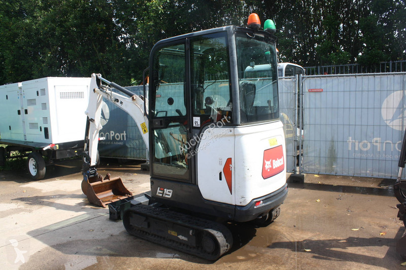 Rýpadlo Bobcat E19