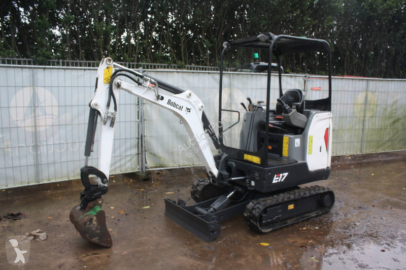 Rýpadlo Bobcat E17