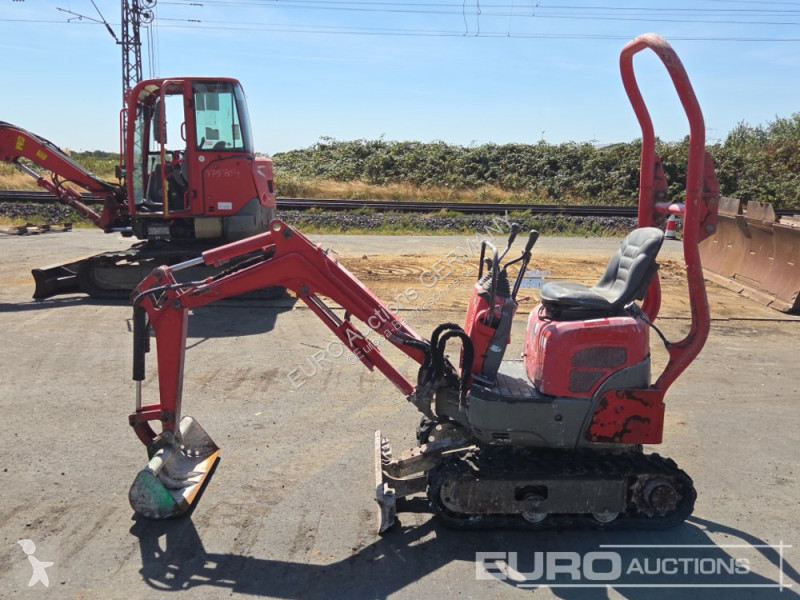 جرافة Yanmar SV08-1A(S)