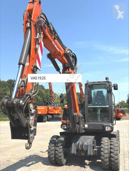 جرافة Hitachi ZX95W-7