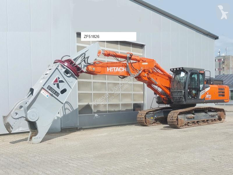Lopatový nakládač Hitachi 7 + Demarec DXS-60