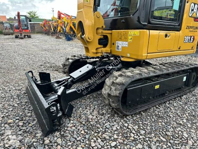 جرافة Caterpillar 301.6 NEUER Minibagger 26.000...