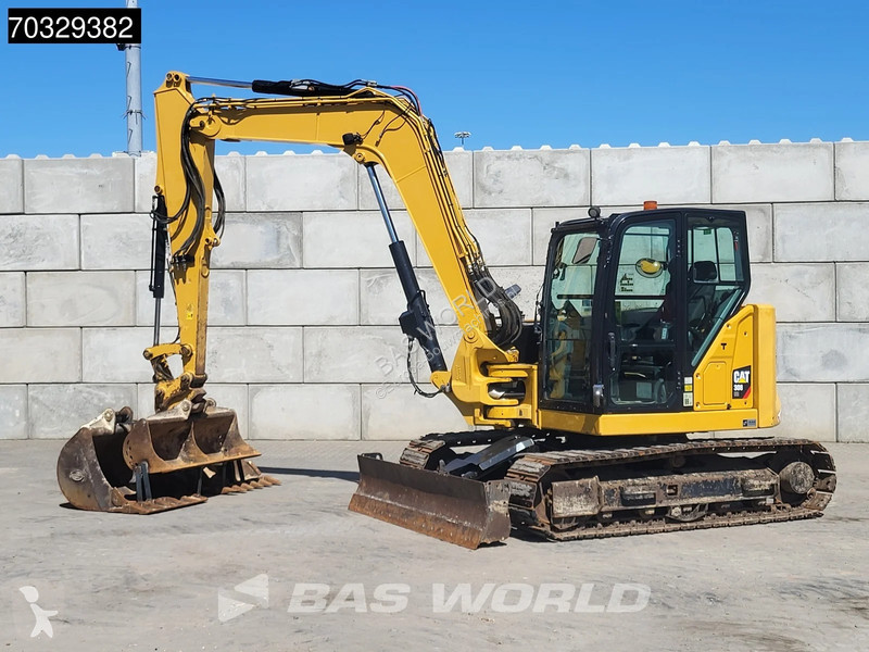 Lopatový nakládač Caterpillar CR