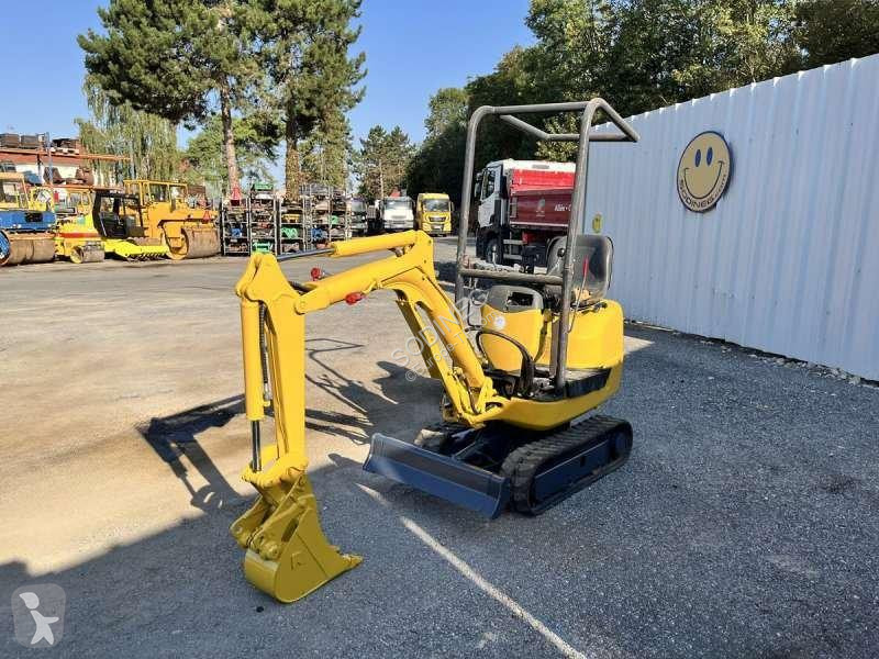 جرافة Komatsu  PC09-1