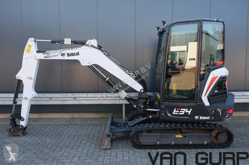 Lopatový nakládač Bobcat E34 | 2022 | 420h