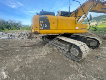 Excavator pe şenile Komatsu