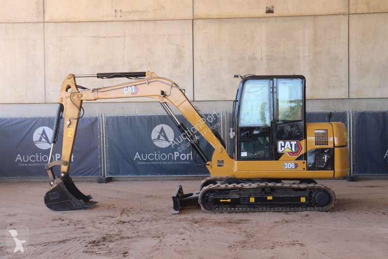 Excavator Caterpillar D