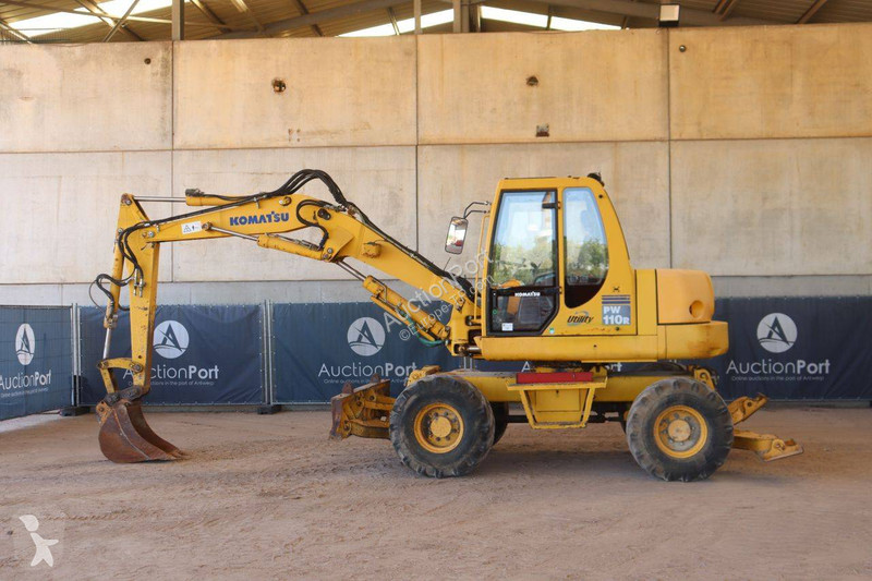 Komatsu 110R excavator