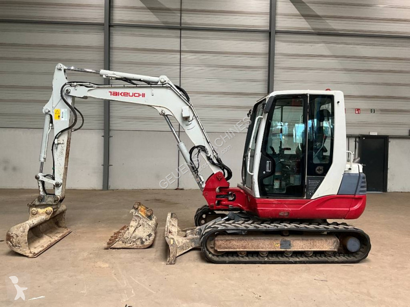 Экскаватор Takeuchi