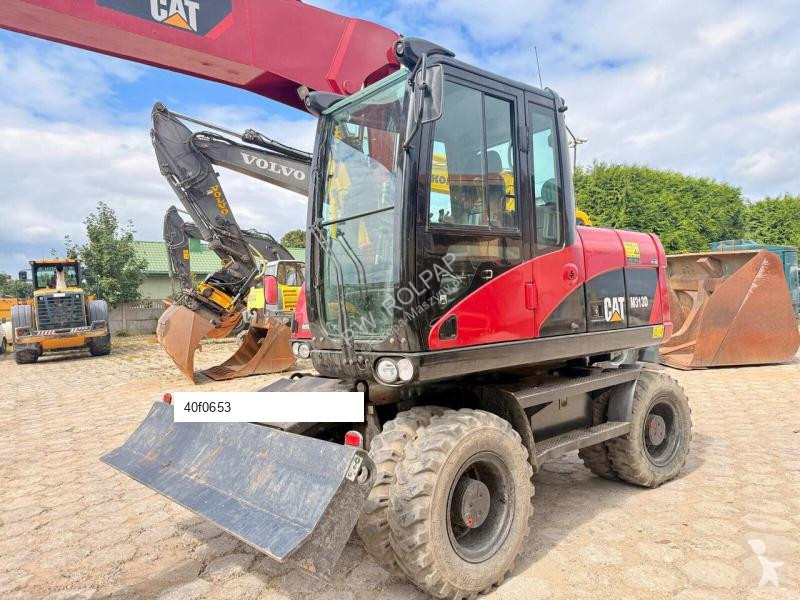 Excavator Caterpillar D