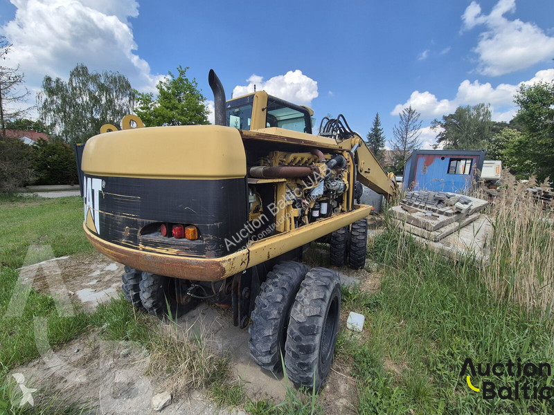 Excavator Caterpillar C