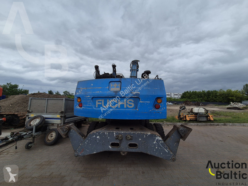 Excavator Terex