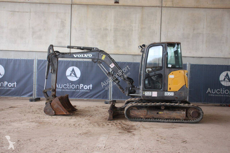 Excavadora Volvo ECR50D