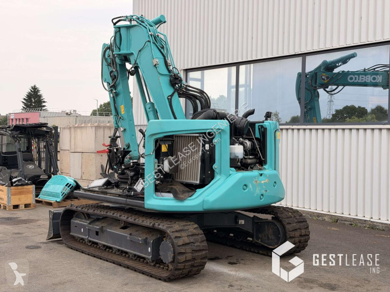 Excavadora Kobelco  SK75SR-7