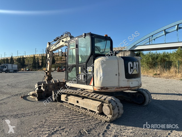 Escavadora Caterpillar 308E2