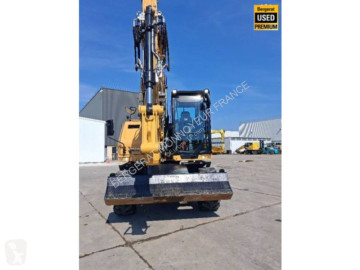 Pelle sur pneus Caterpillar