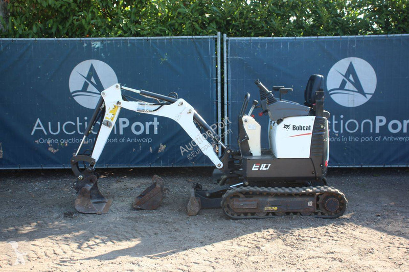 Багер Bobcat Z