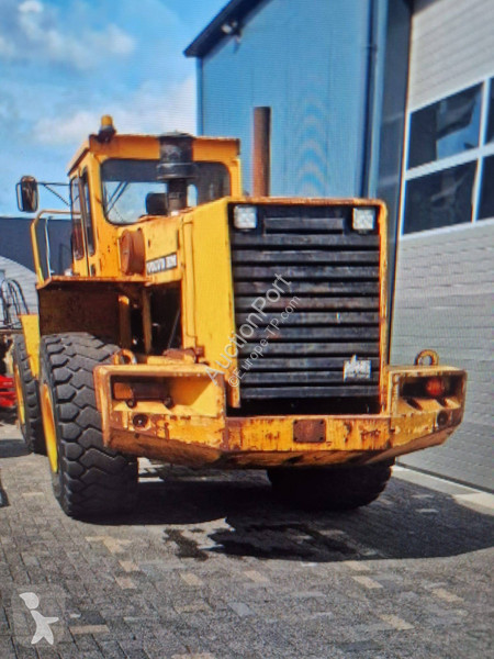 Pelle Volvo L120