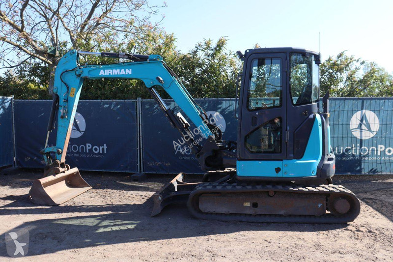 Excavadora Airman AX48U-6A