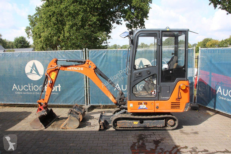 Pelle Hitachi Zaxis ZX19-5CR