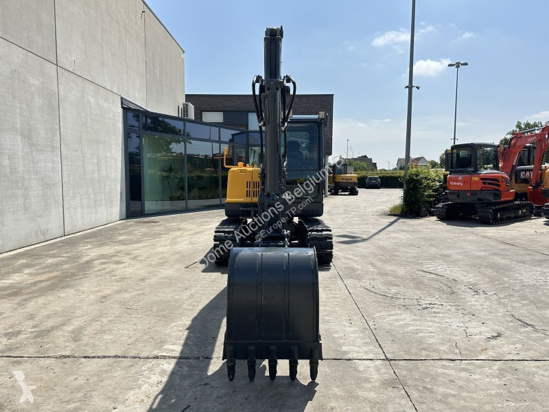 Багер Volvo EC60
