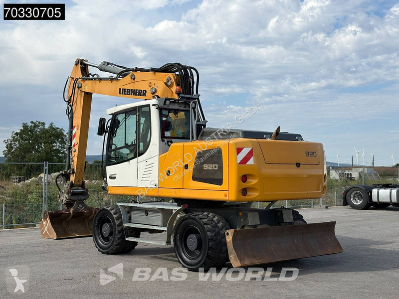 Багер Liebherr A920