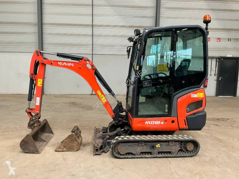 Багер Kubota KX 018-4