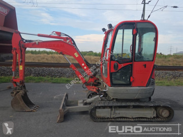 Mini pelle JCB