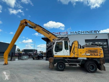 Pelle de manutention Liebherr
