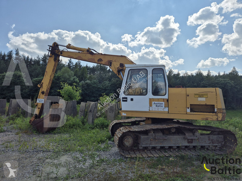 Багер Liebherr R 902