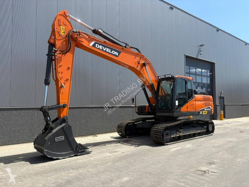 Pelle Doosan LC7M