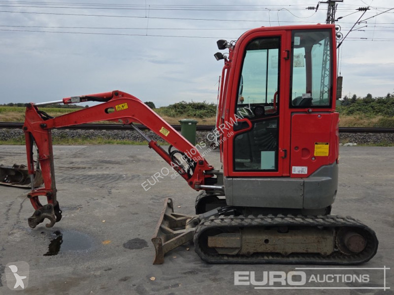 Graafmachine Volvo ECR25D